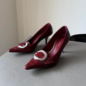 BCBGirls Red crocodile kitten heels Size 7